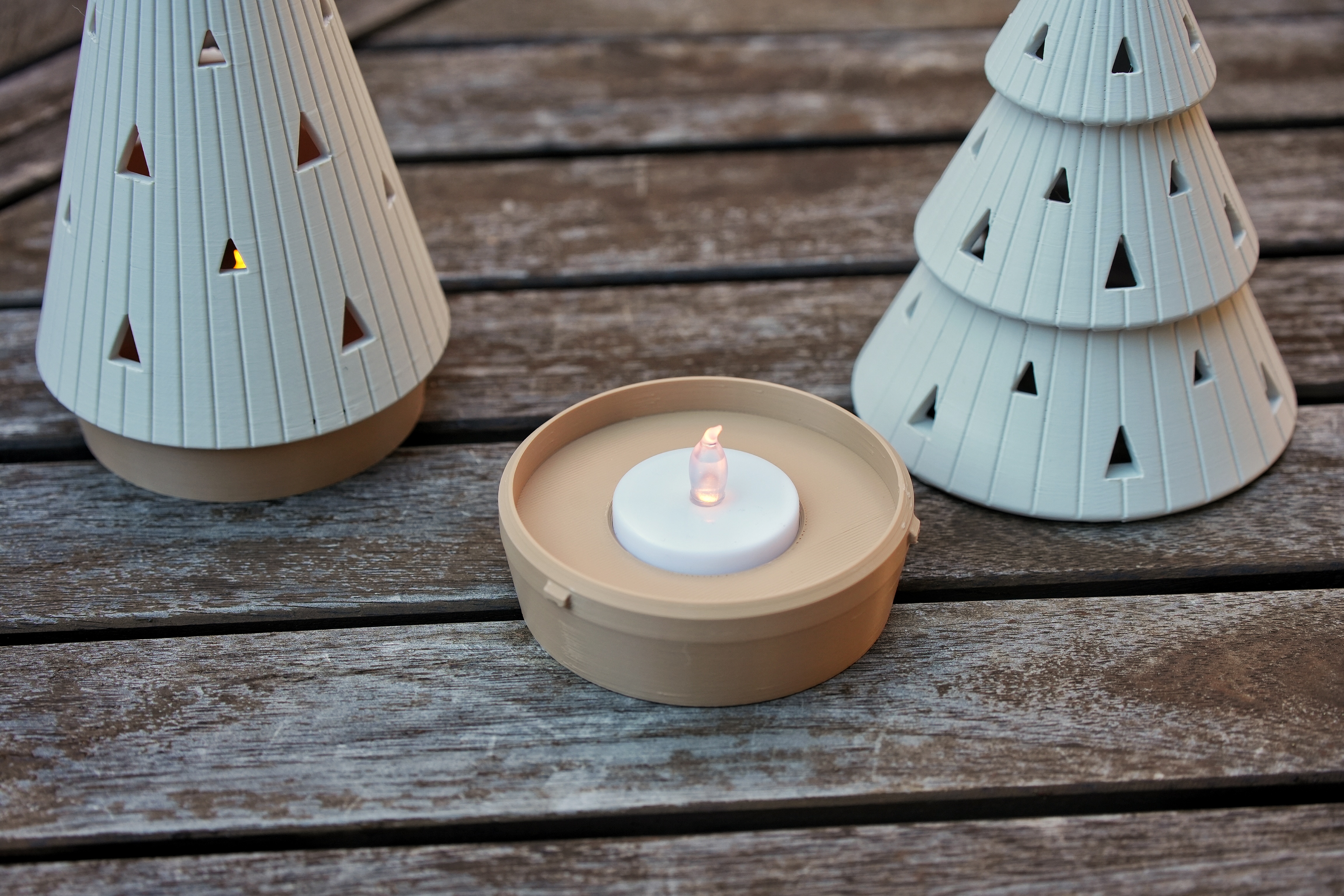 Modern Çam Ağacı Formlu Tealight Mumluk Seti Yılbaşı Dekoratif Mum Tutucu