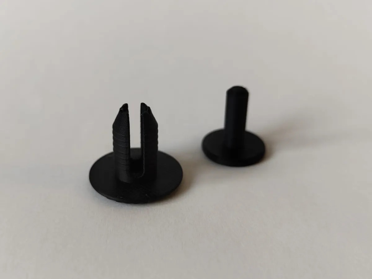 3D Baskı Genişleyen Perçin Klips Araç Panel Sabitleme Tırnaklı Plastik Perçin Yedek Parça Siyah