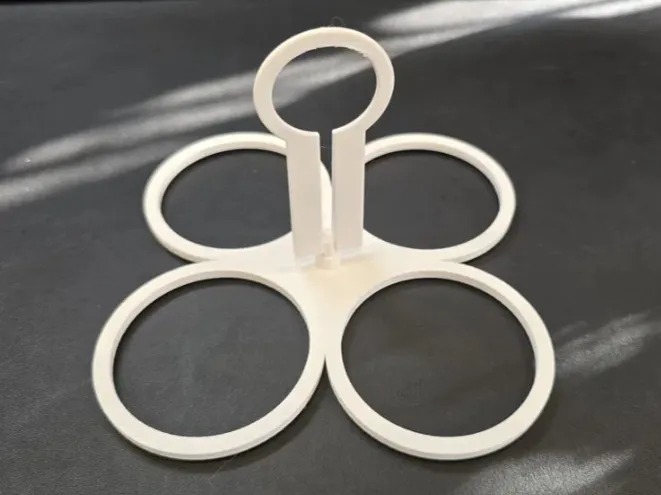 3D Baskı 4'lü Bardak Taşıyıcı Katlanabilir İçecek Tutucu Havuz ve Plaj Bardaklık Beyaz