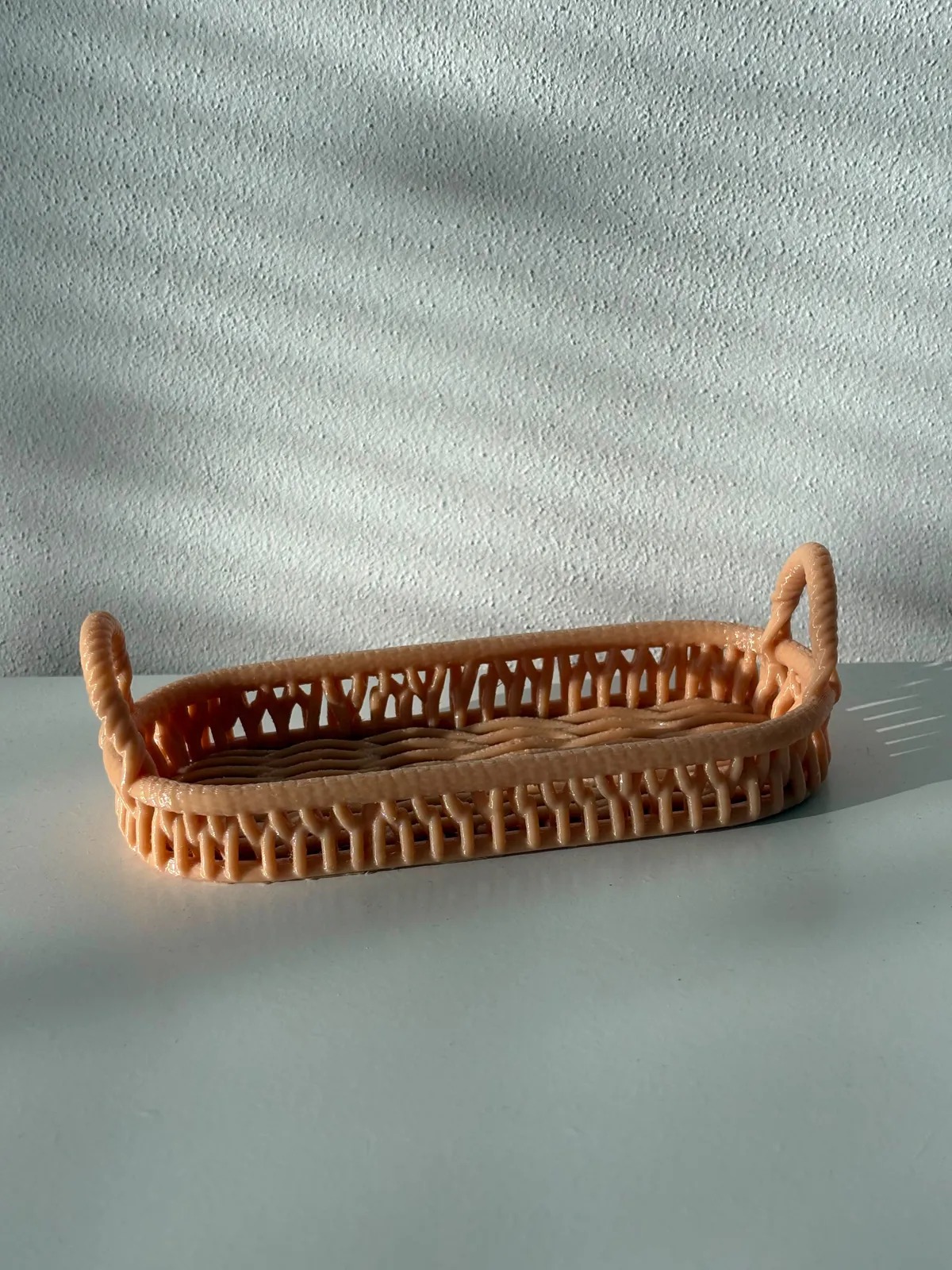 3D Baskı Oval Ratan Görünümlü Dekoratif Tepsi Kulplu Örgü Desenli Sunum Sepeti Bej