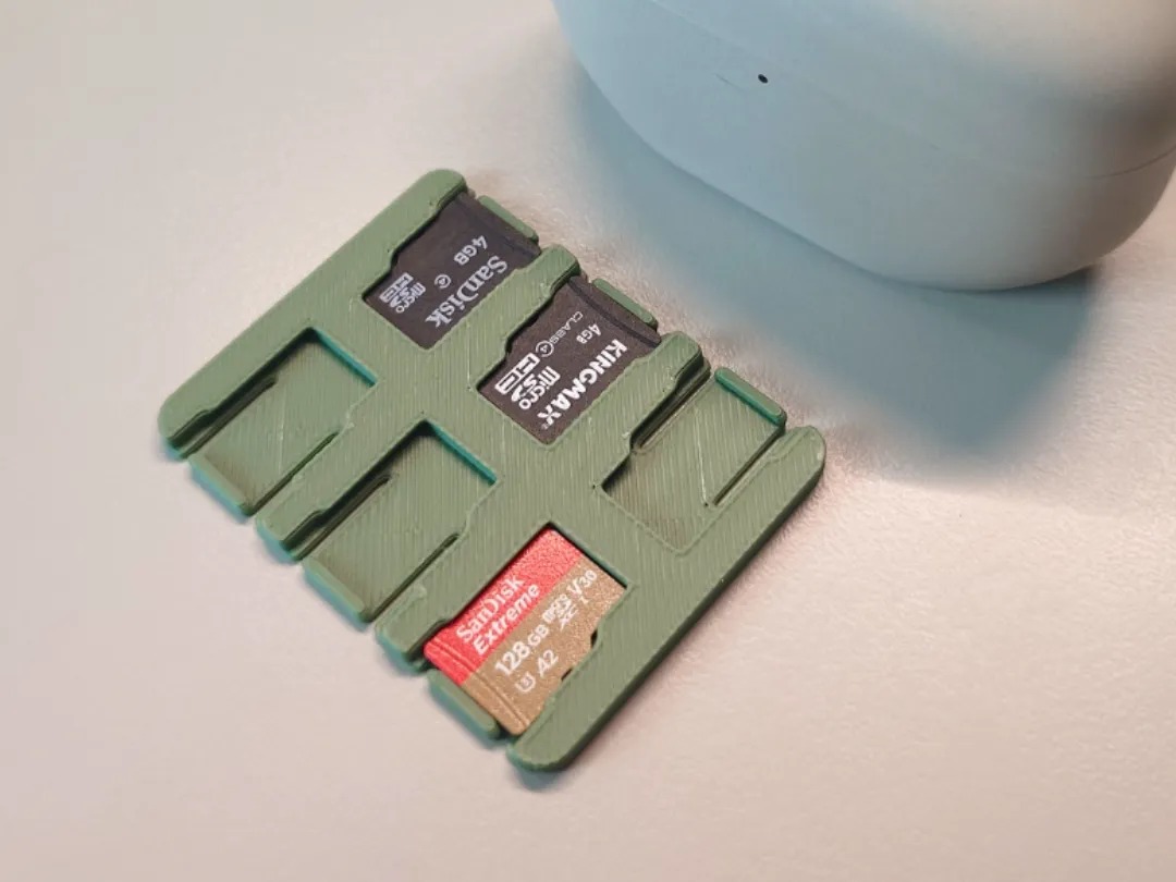 3D Baskı Micro SD Kart Saklama Kutusu Yaylı Kartlık Mikro SD Kart Tutucu İnce Düzenleyici Yeşil