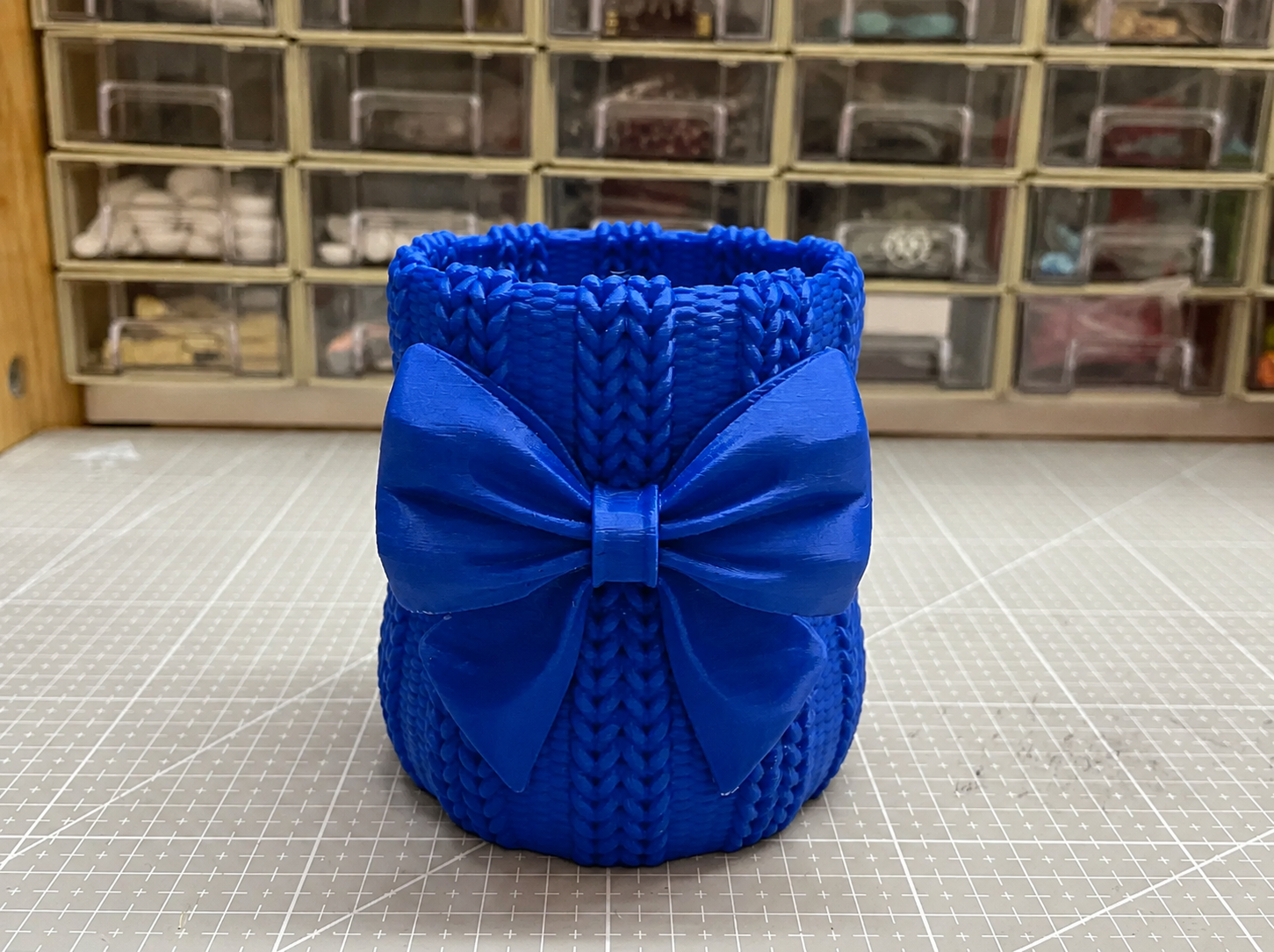 3D Baskı Fiyonklu Örgü Vazo - Dekoratif Çiçeklik-Mavi