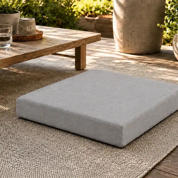 Kare Blok Minder · 50 × 50 × 7 cm | Gri | Dış mekân