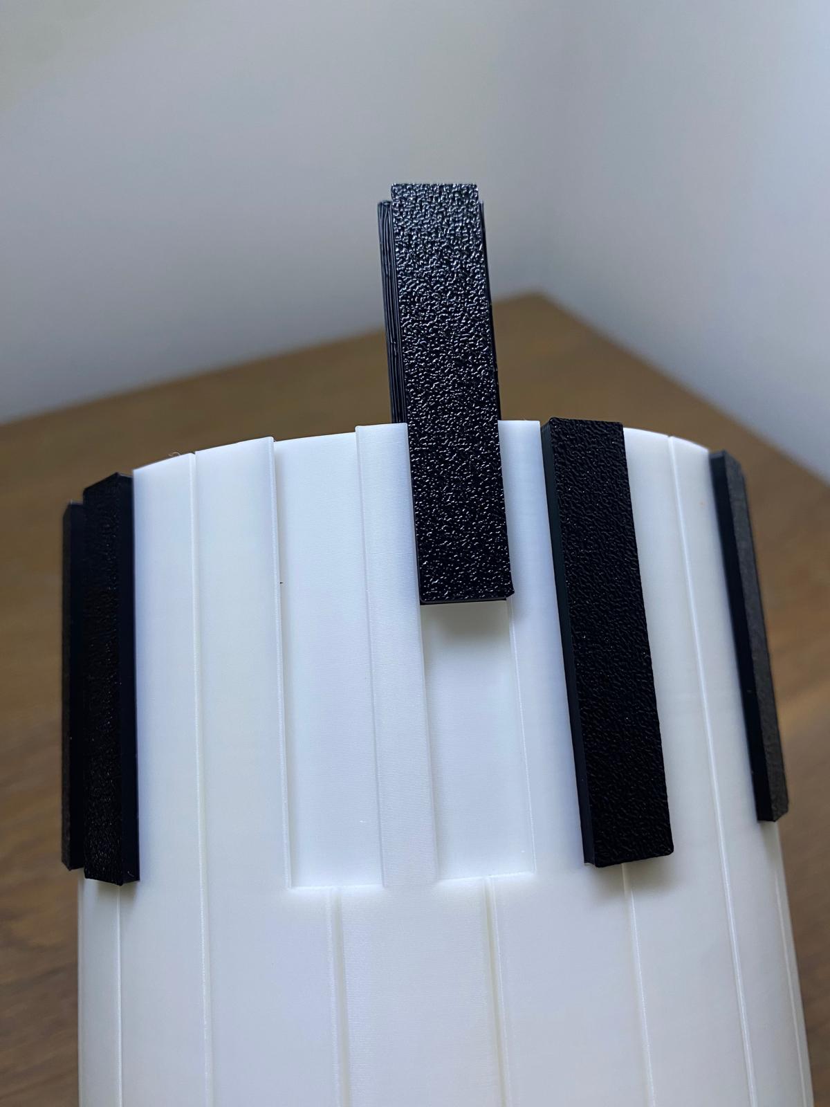 Piyano Tuşu Tasarımlı Kalemlik ve Mini Saksı Masaüstü Düzenleyici Organizer