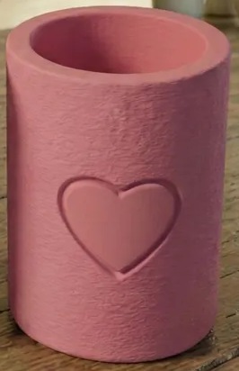 3D Baskı Kalp Motifli Silindir Kalemlik Makyaj Fırçası Organizeri Kabartma Kalpli Masaüstü - Pembe