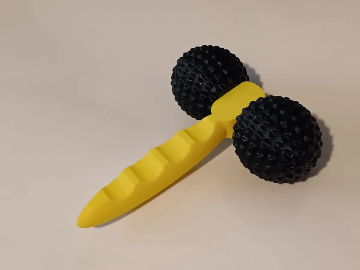 3D Baskı Çift Toplu Masaj Aleti Dikenli Toplu Ergonomik Saplı Kol ve Bacak Masaj Aparatı Sarı Siyah