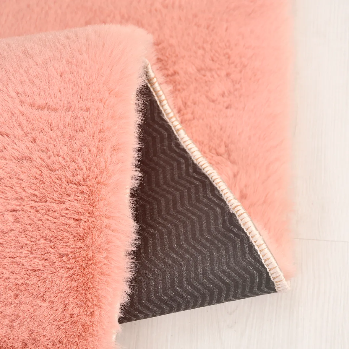 YoudayHomeCollection Tavşan Poly Peluş Halı Model Oturma Odası Halısı · EBAT: 100X250