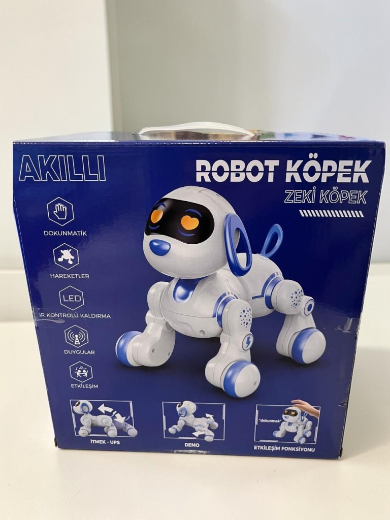 6601 UZK KUMANDALI DANS EDEBİLEN ROBOT KÖPEK