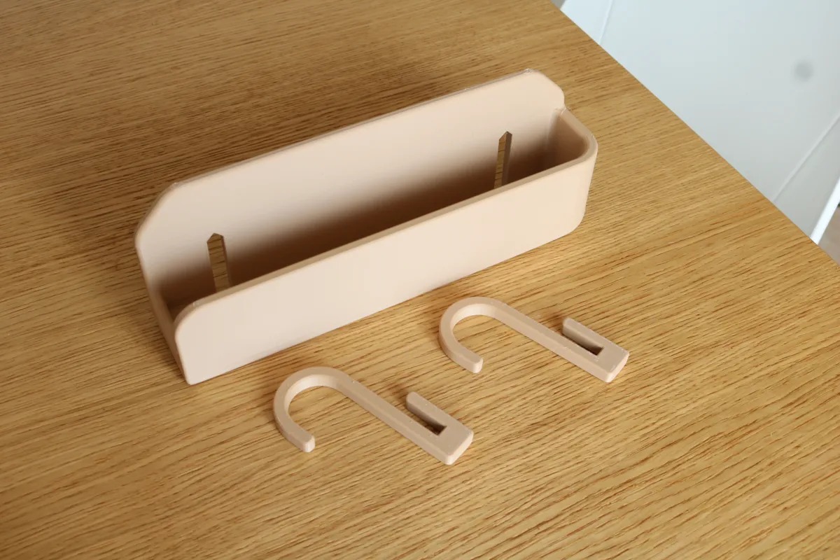 3D Baskı Yatak Kenarı Askılı Saklama Kutusu Komodin Alternatifi Telefon Gözlük Mendil Organizeri Bej