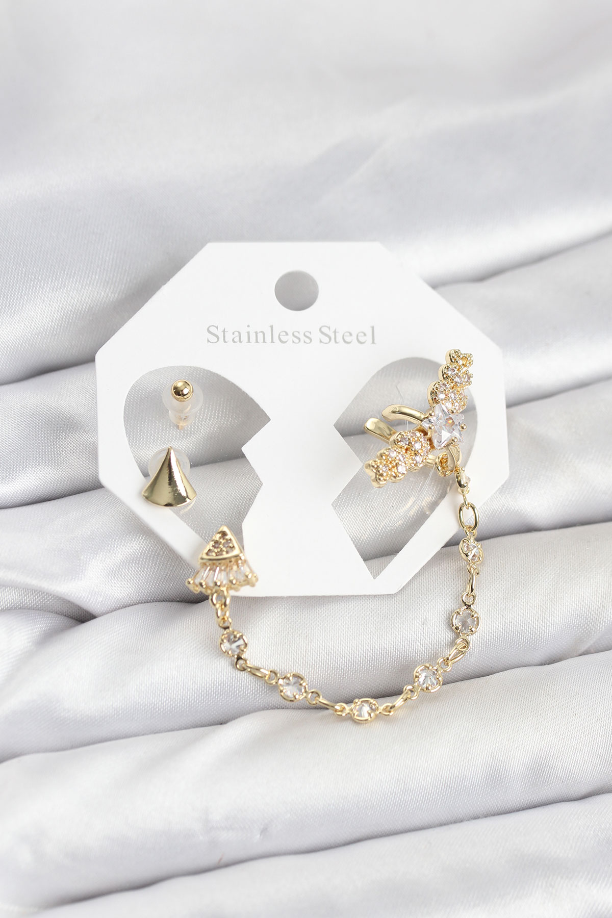 Pirinç Gold Renk Yıldızlı Model Zincir Bağlantılı Ear Cuff Küpe Seti